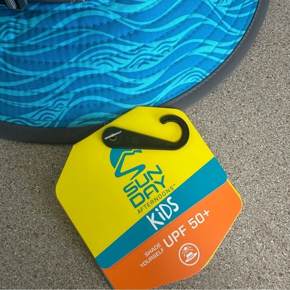 Rolling Waves Fun Bucket Hat - Picture 6 of 9